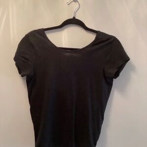 Abercrombie & Fitch - Women's Low Back Round Neck Short Sleeve Tee (Black)